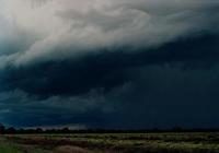 Obrázek 5.30: Cumulonimbus arcus